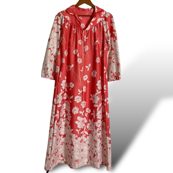 GRANDMA VINTAGE HOUSE COAT DRESS